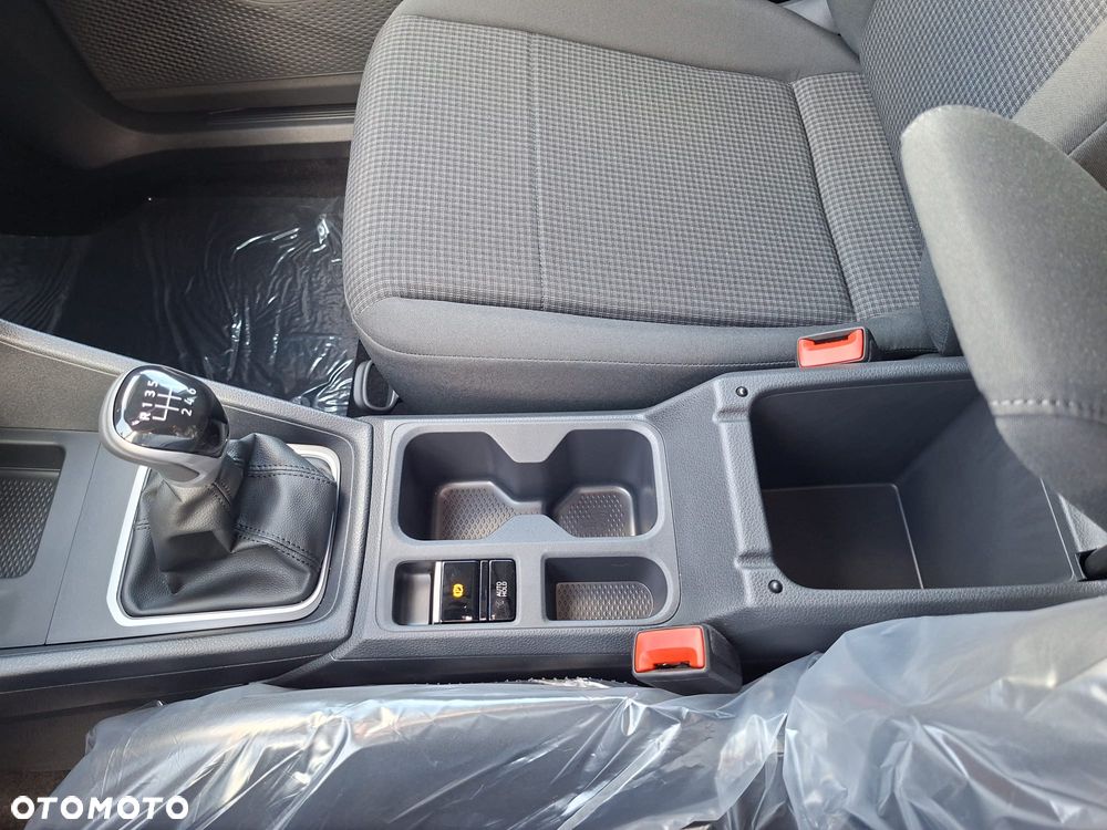 Volkswagen Caddy ciężarowy N1, 5 osobowy, silnik: 2,0 l TDI EU6 102 KM/skrzynia biegów: manualna 6-bieg. - 14