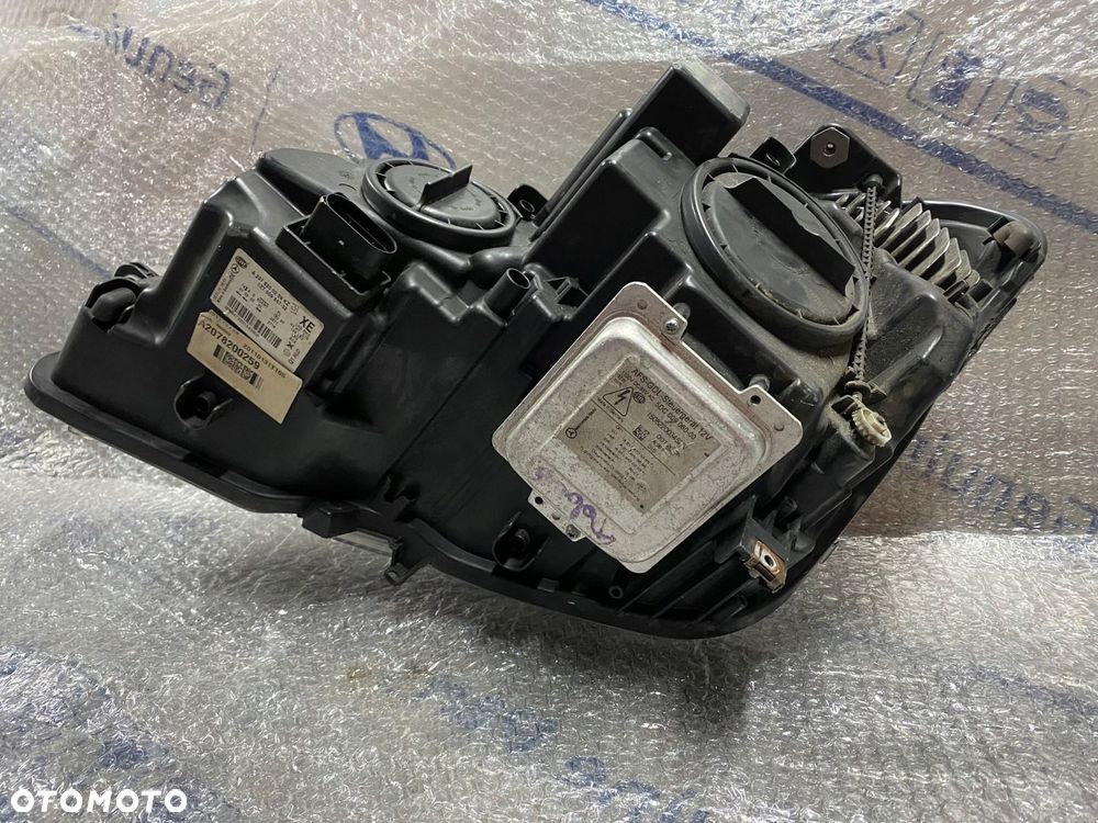 LAMPA PRAWA XENON MERCEDES E KLASA A2078200259 - 5