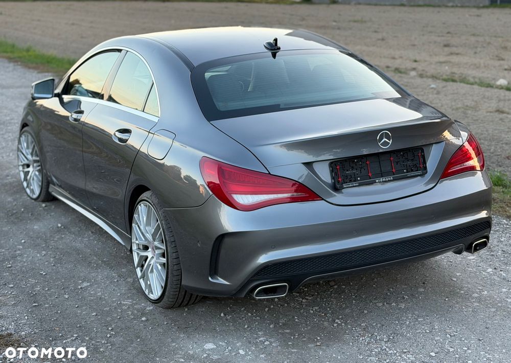 Mercedes-Benz CLA 180 7G-DCT AMG Line - 21