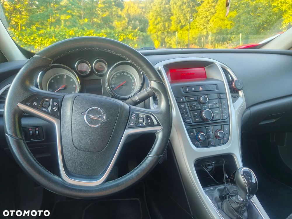Opel Astra 1.7 CDTI DPF ecoFLEX Start/Stop - 12