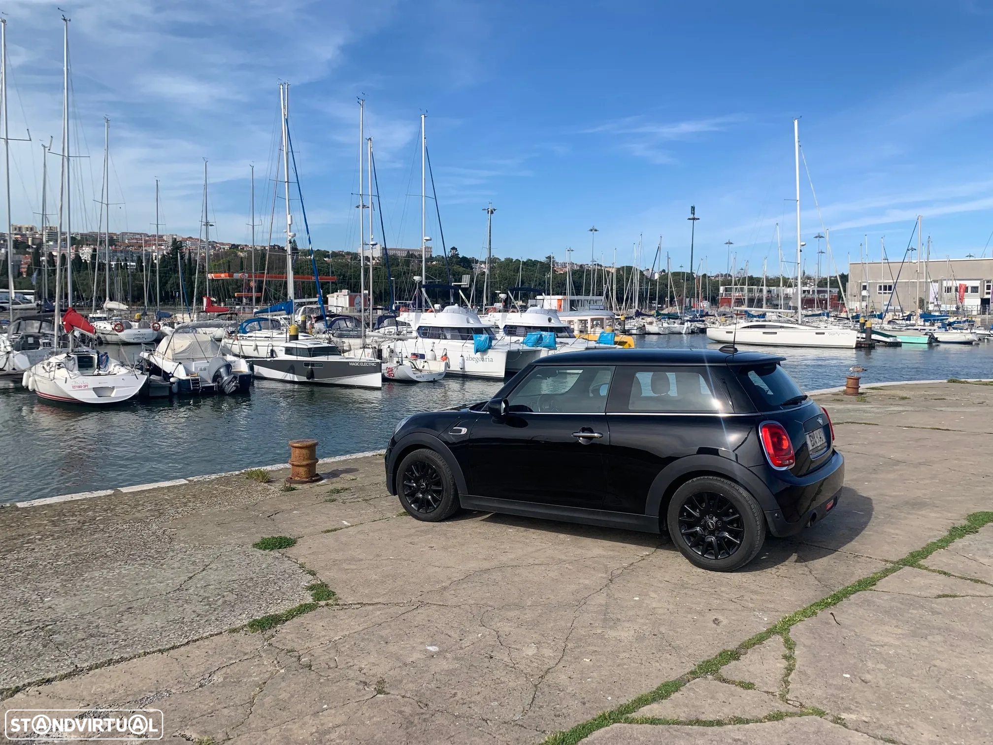 MINI 3 Portas One Aut. - 2