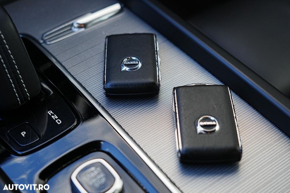 Volvo XC 60 B4 D AWD Geartronic RDesign - 17