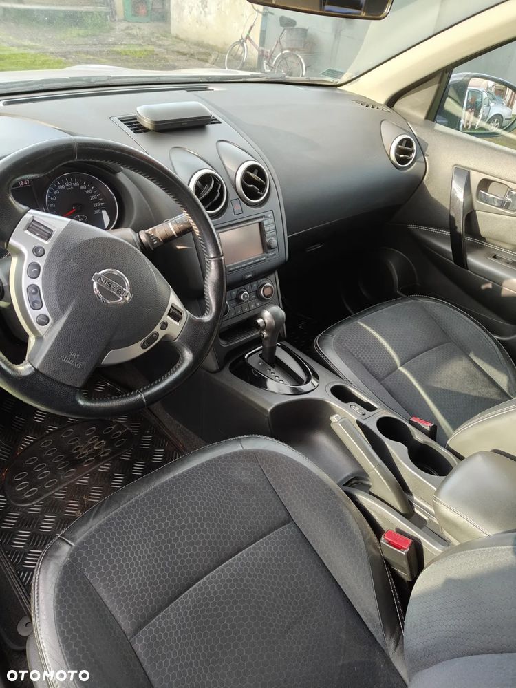Nissan Qashqai - 7