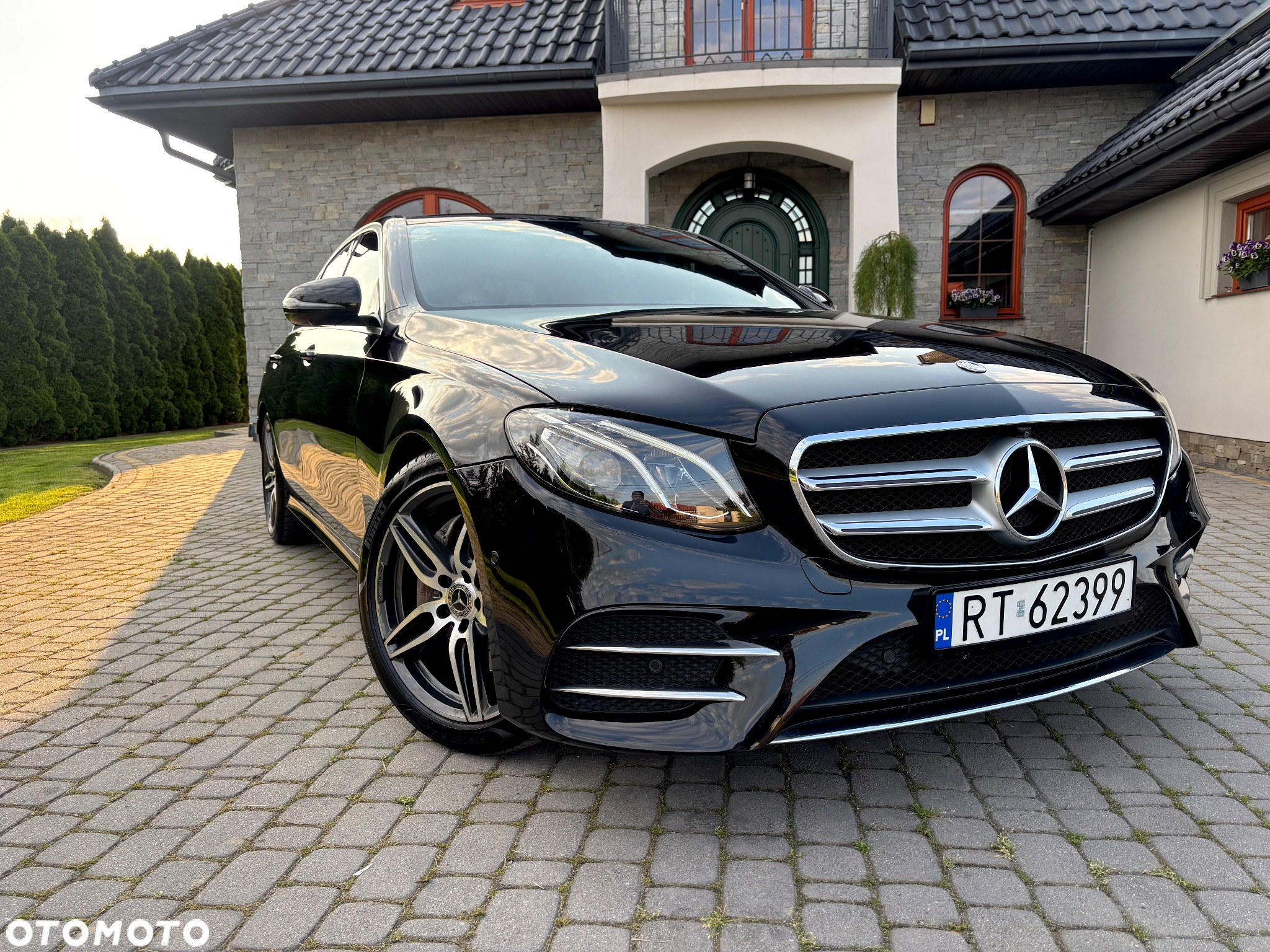 Mercedes-Benz Klasa E 220 d 9G-TRONIC AMG Line - 3