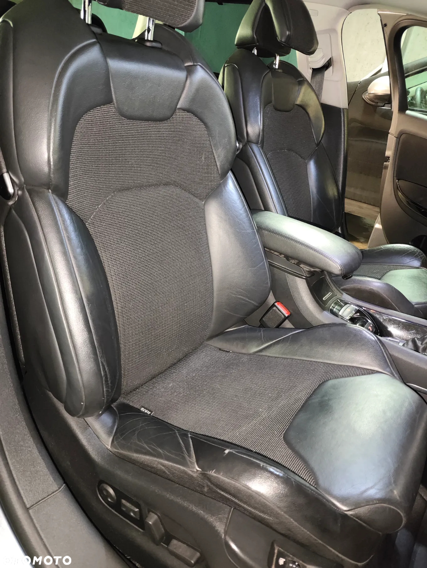 Citroën C5 Tourer HDi 165 FAP Exclusive - 32