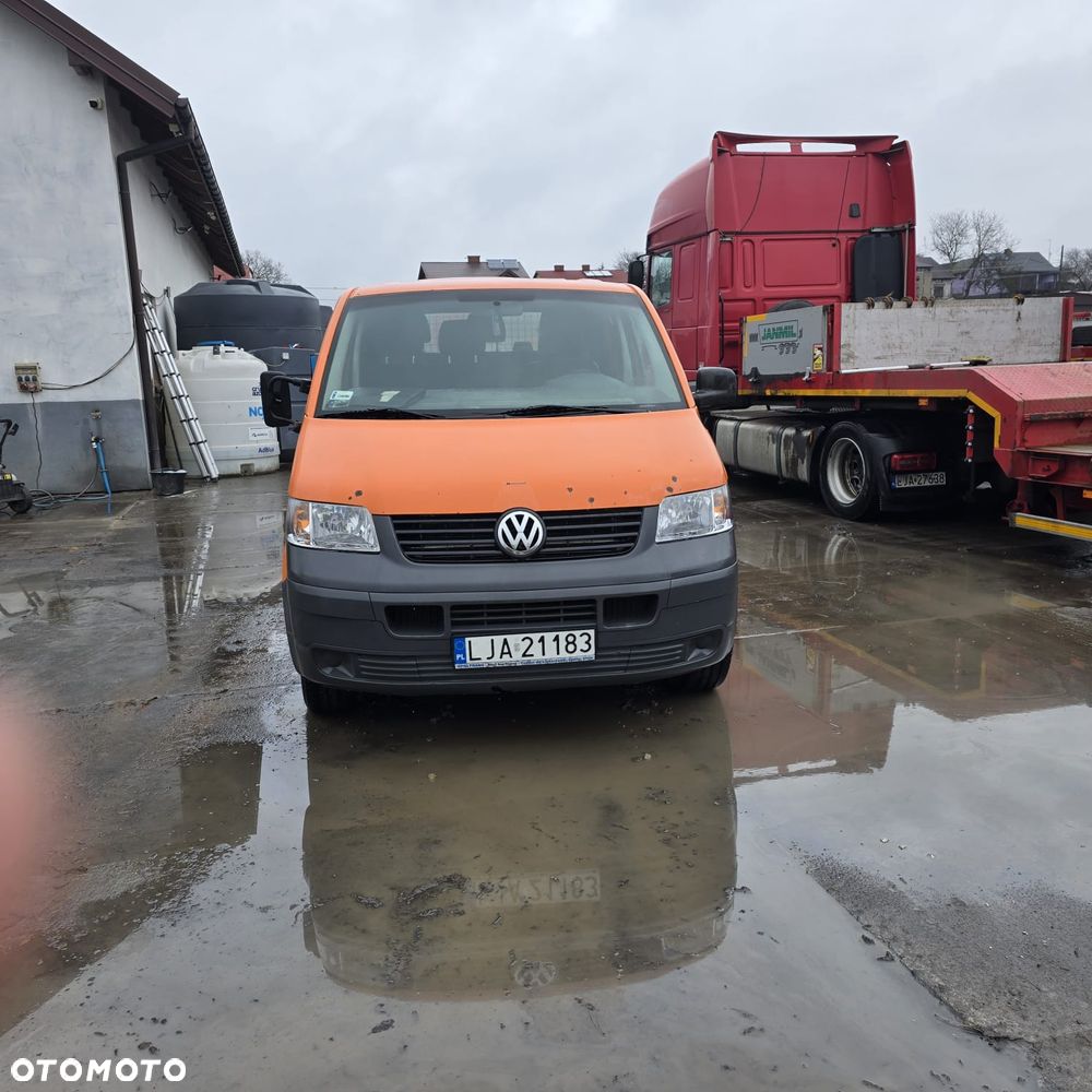 Volkswagen TRANSPORTER T5 - 6