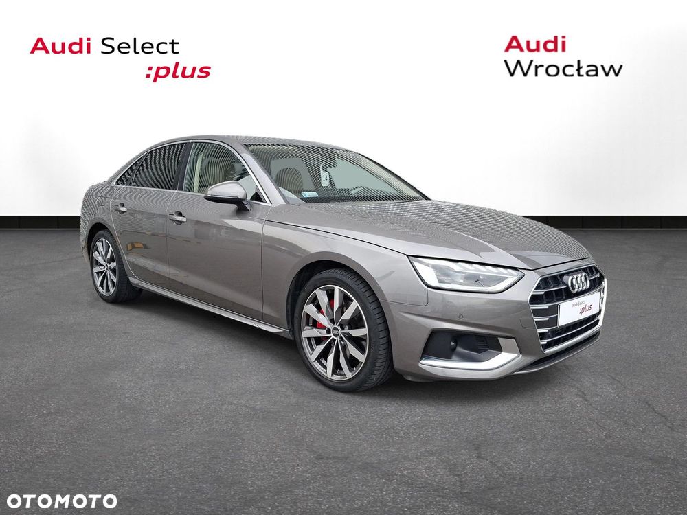 Audi A4 - 1