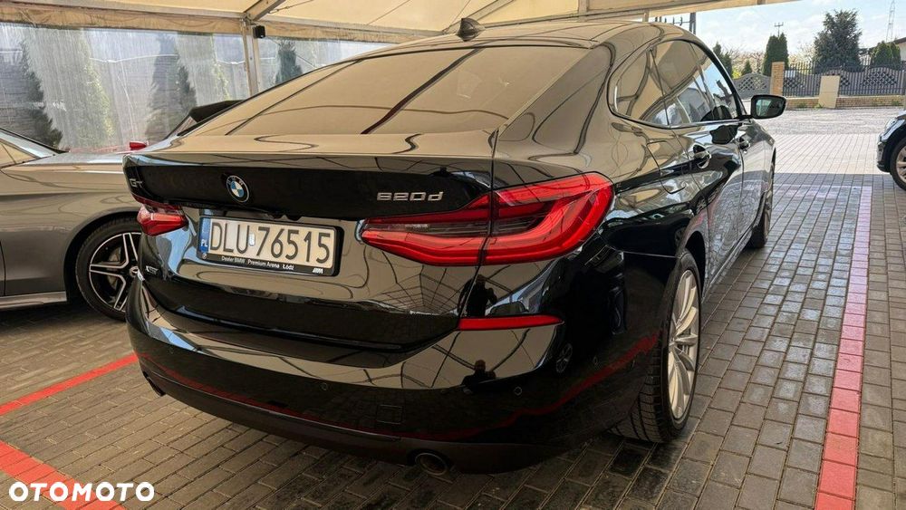 BMW 6GT - 15
