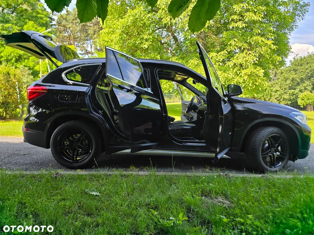 BMW X1 xDrive25i GPF Sport Line - 29