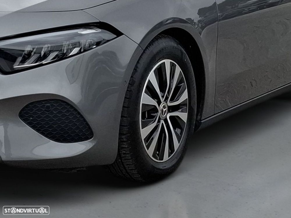 Mercedes-Benz A 180 d - 4