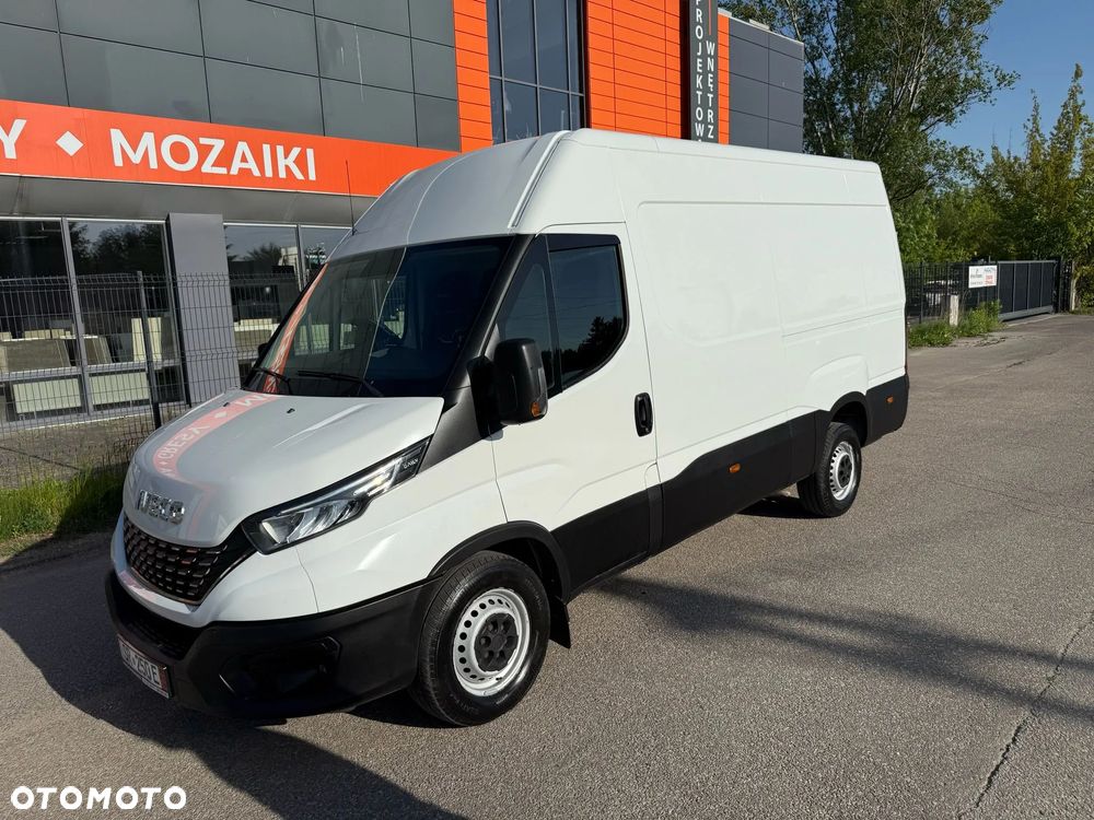 Iveco Daily 35S16, L3H2, HiMatic, Niski przebieg, Bardzo zadbany - 1