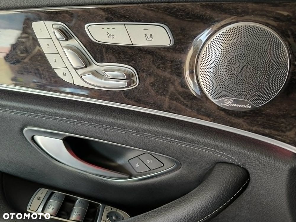 Mercedes-Benz Klasa E 220 d 9G-TRONIC - 10