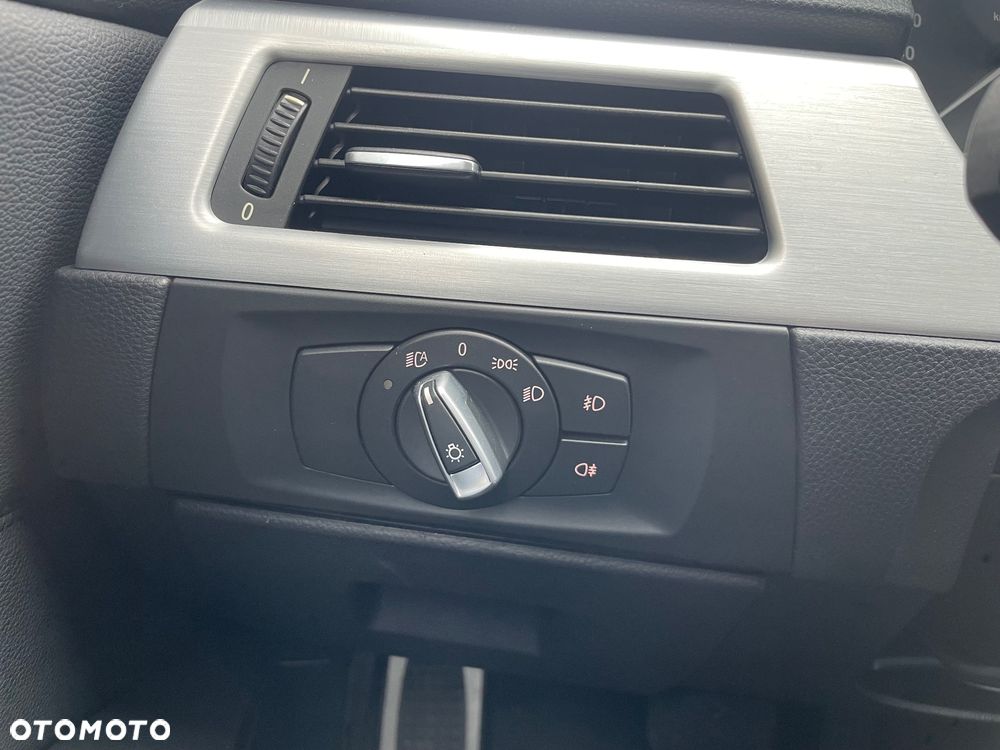 BMW Seria 3 - 31
