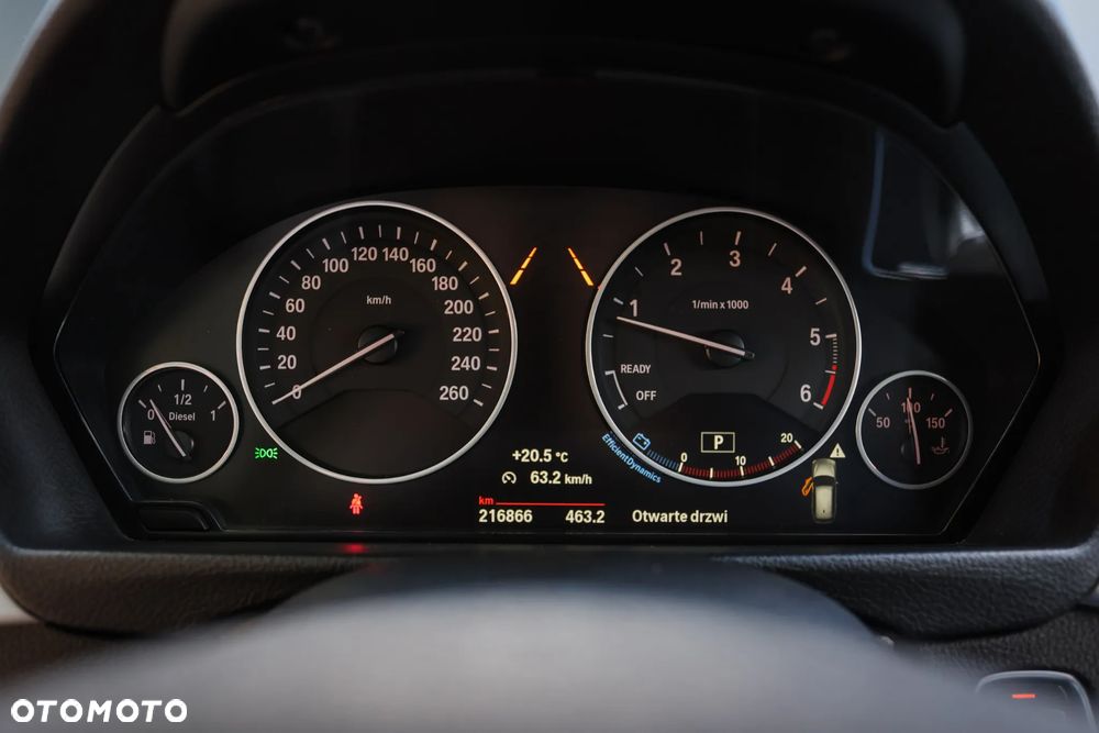BMW Seria 3 318d Edition Luxury Line Purity - 25