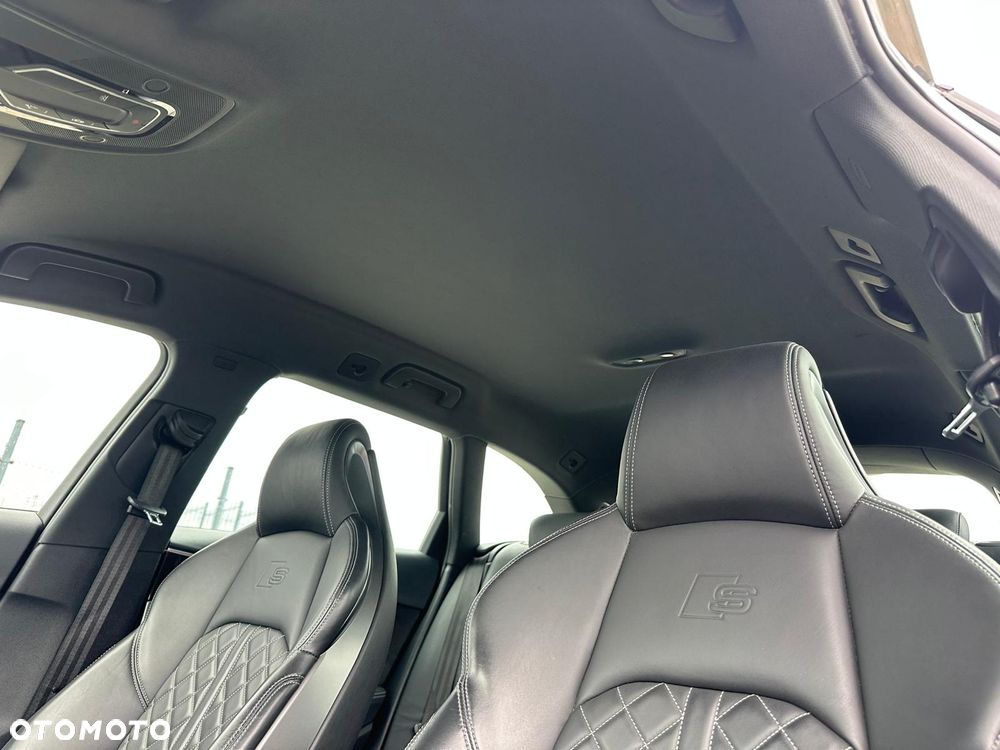 Audi A4 Avant 45 TDI quattro tiptronic edition one - 18