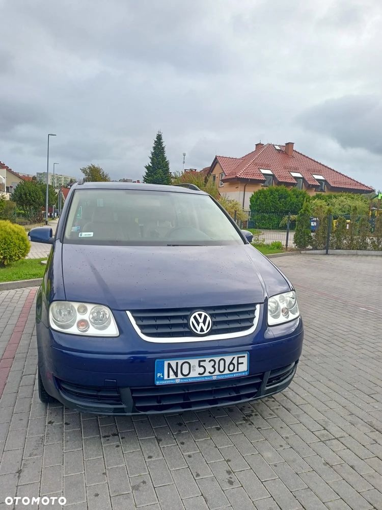Volkswagen Touran 2.0 TDI Trendline - 2