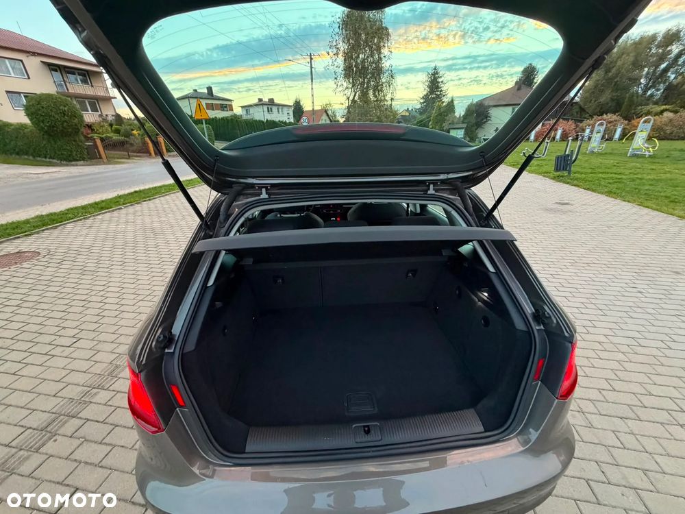 Audi A3 Sportback 1.4 TFSI Premiere Edition - 15