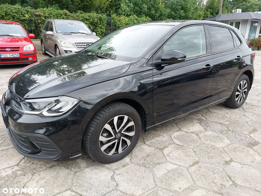 Volkswagen Polo - 1