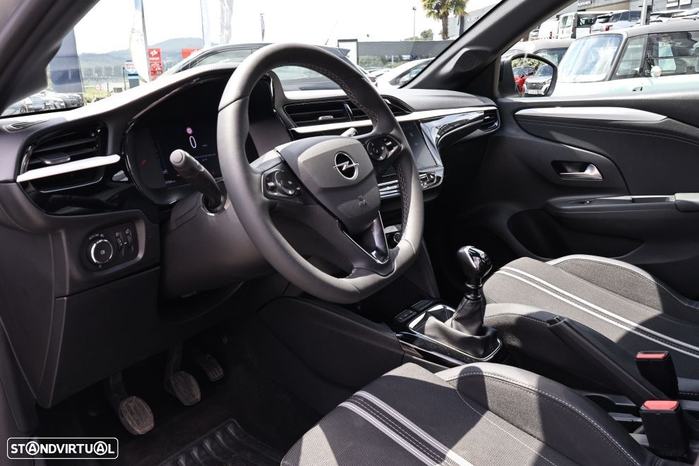 Opel Corsa 1.2 T GS - 14