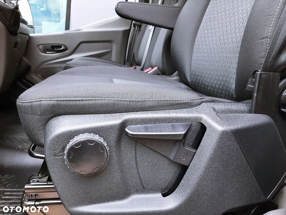 Ford Transit - 30