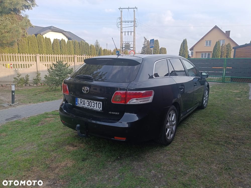 Toyota Avensis 1.8 Sol - 2