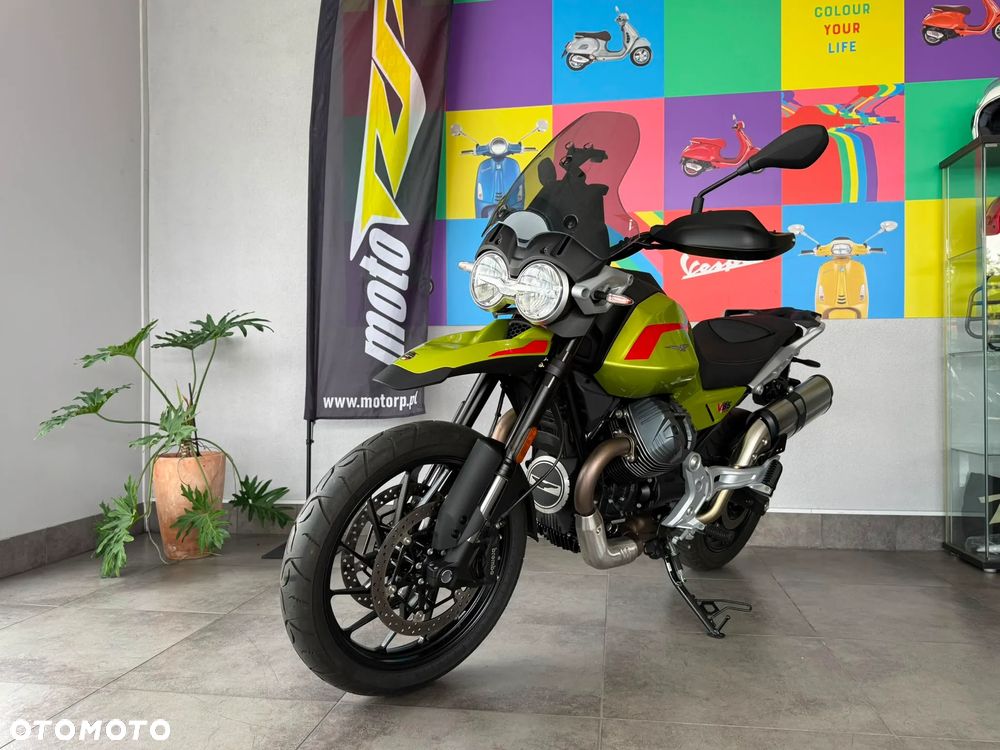 Moto Guzzi V85 - 2