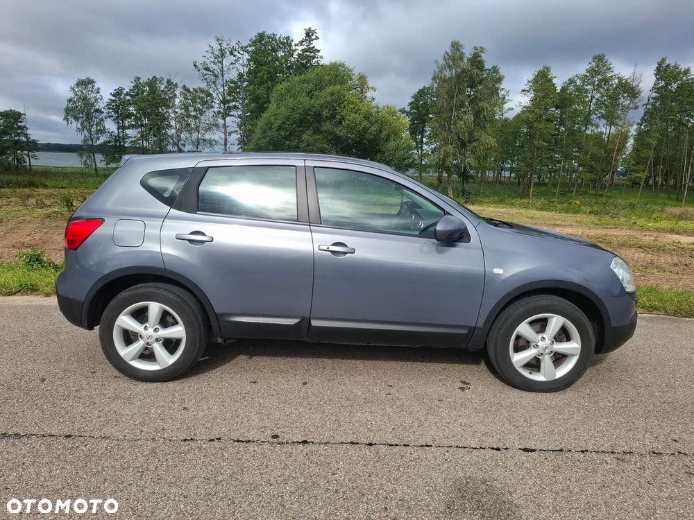 Nissan Qashqai 2.0 4x4 Tekna - 3
