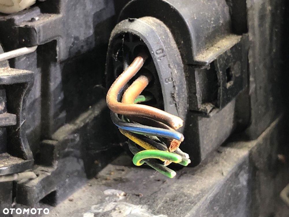 REFLEKTOR LEWY PRZÓD XENON  AUDI A4 B6 (8E2) 2000 - 2005 2.5 TDI quattro 132 kW [180 KM] olej - 8