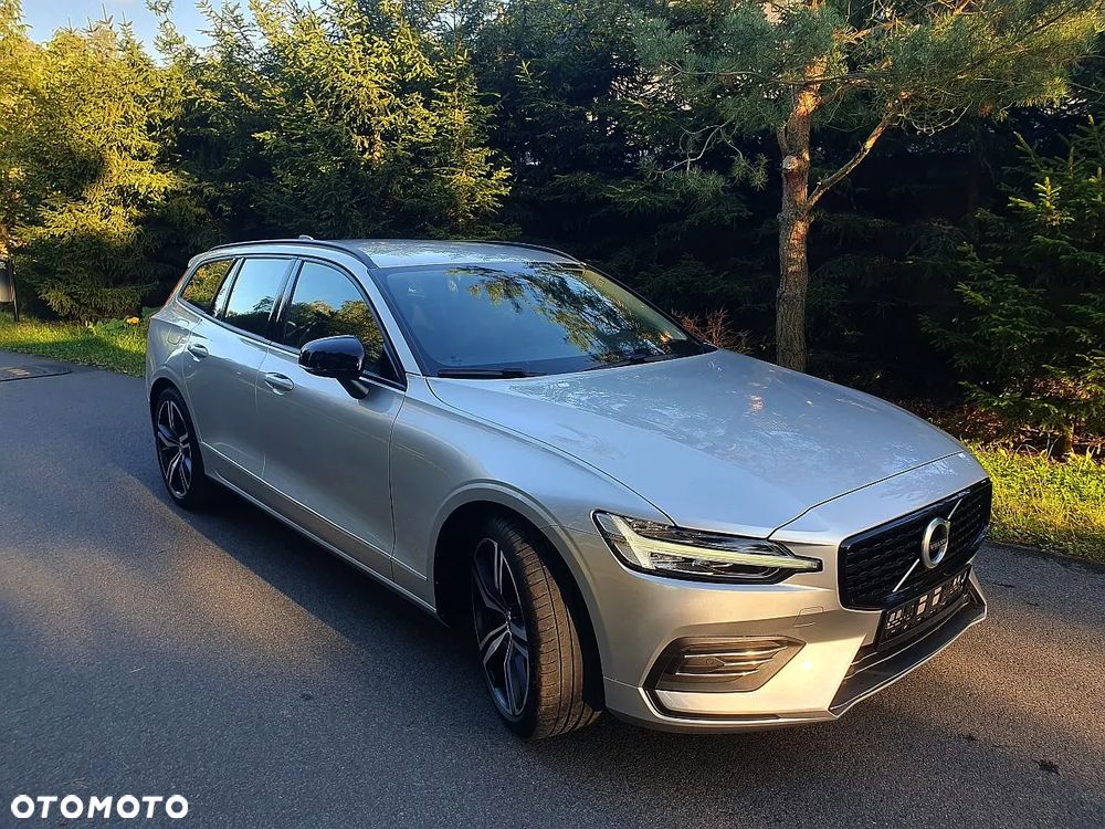 Volvo V60 B3 B DKG Momentum Pro - 2