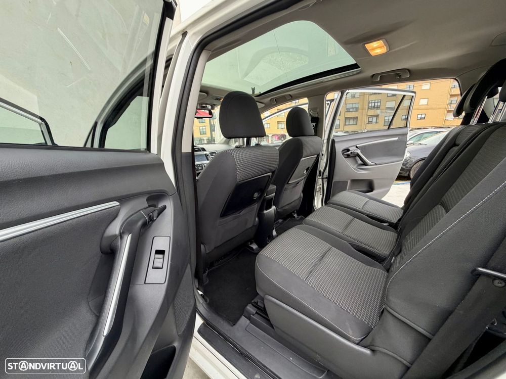 Toyota Verso 1.6 D-4D Exclusive+GPS - 12