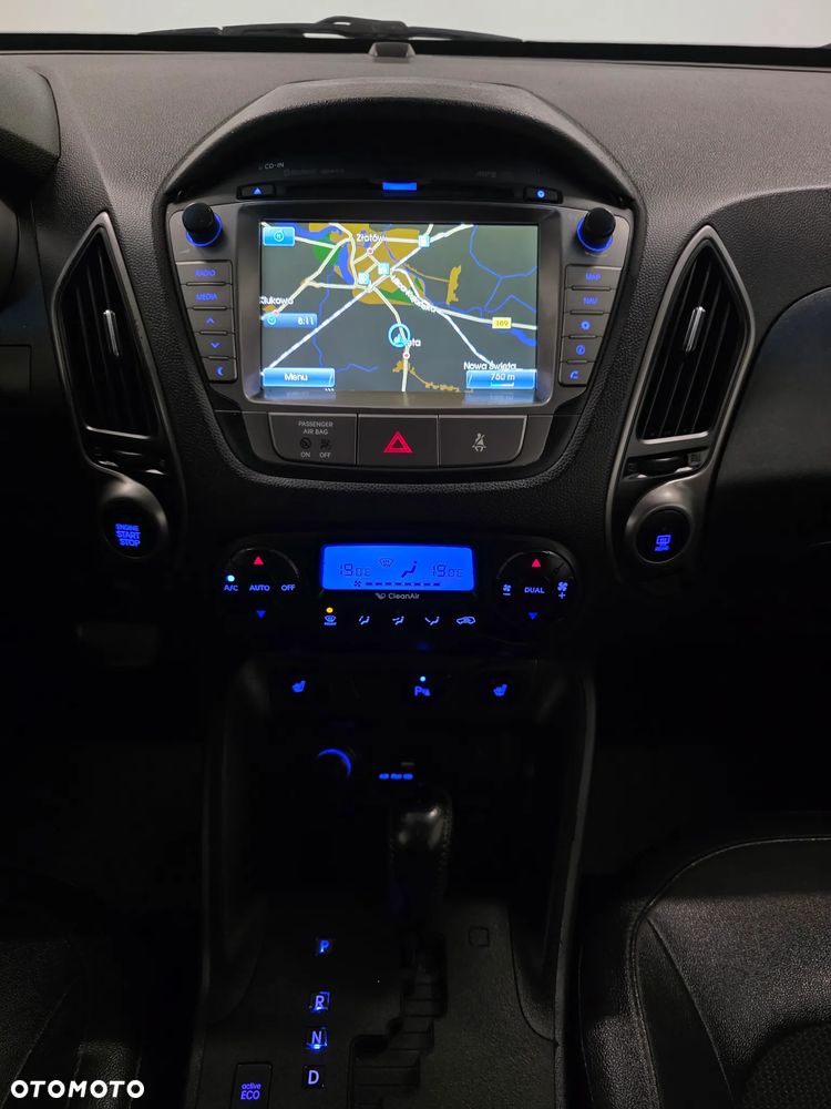 Hyundai ix35 2.0 CRDi 4WD Automatik Premium - 9
