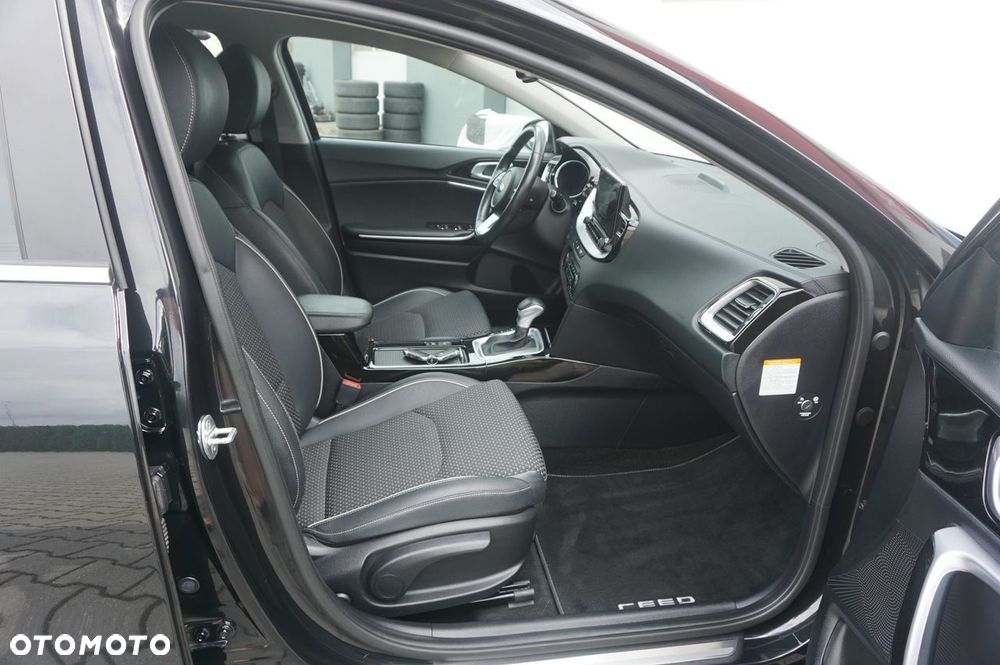 Kia Ceed 1.6 GDI PHEV XL DCT - 22
