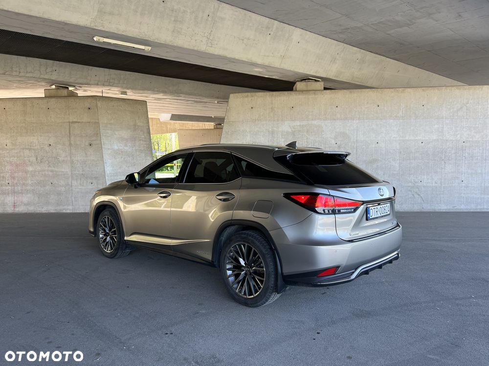 Lexus RX - 5