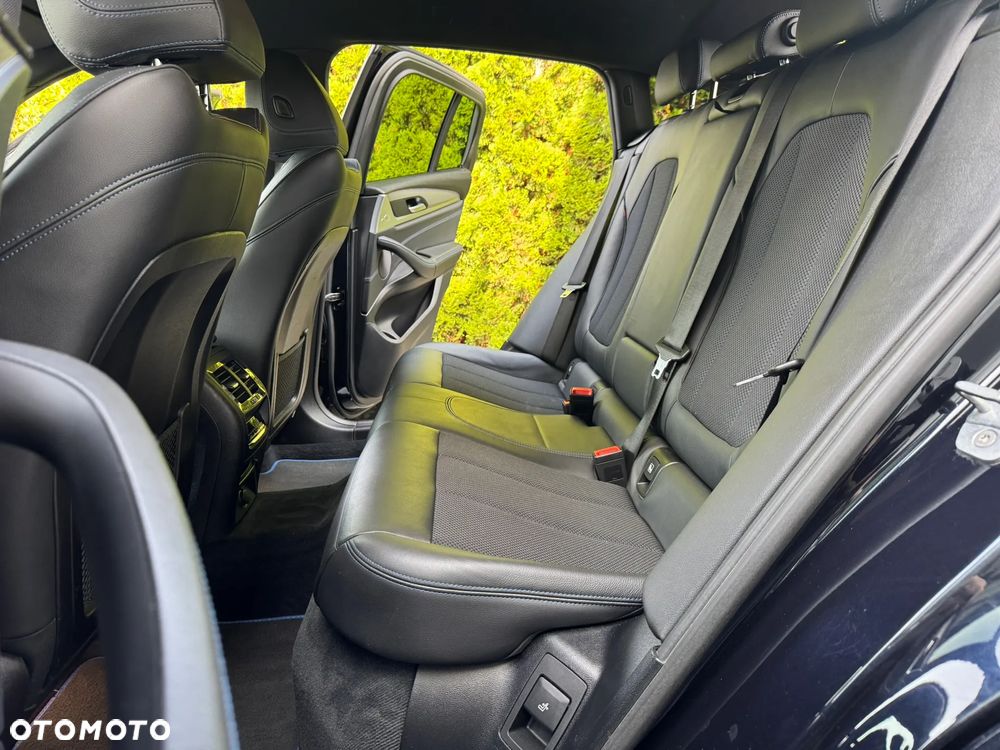 BMW X4 xDrive20d M Sport Edition - 17
