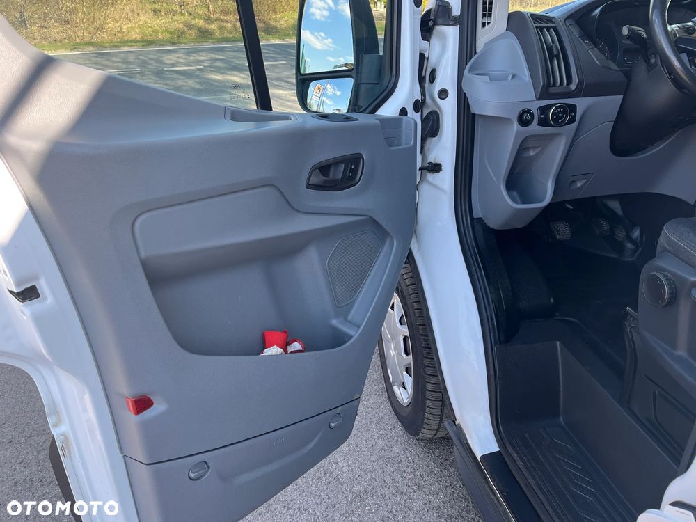 Ford Transit - 6