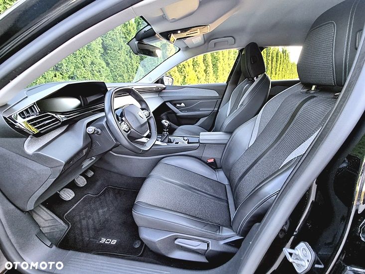 Peugeot 308 BlueHDi 130 Stop & Start Allure Pack - 13
