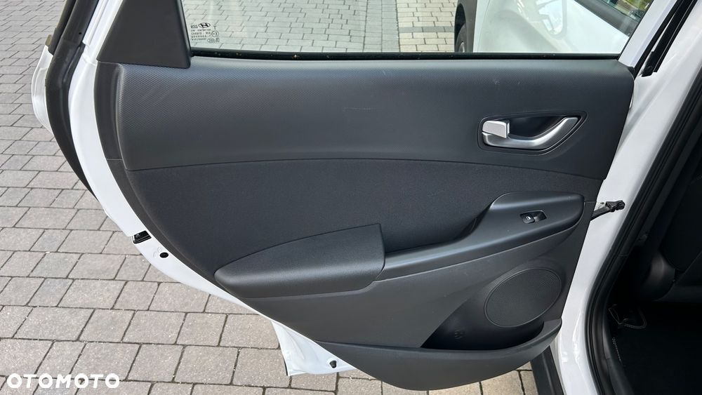 Hyundai Kona 1.6 GDI Hybrid Premium DCT - 24