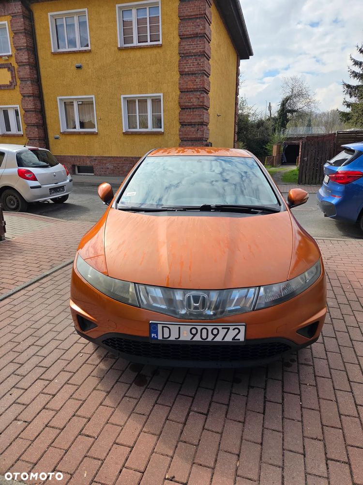 Honda Civic 1.8i-VTEC 50 Jahre Edition - 4