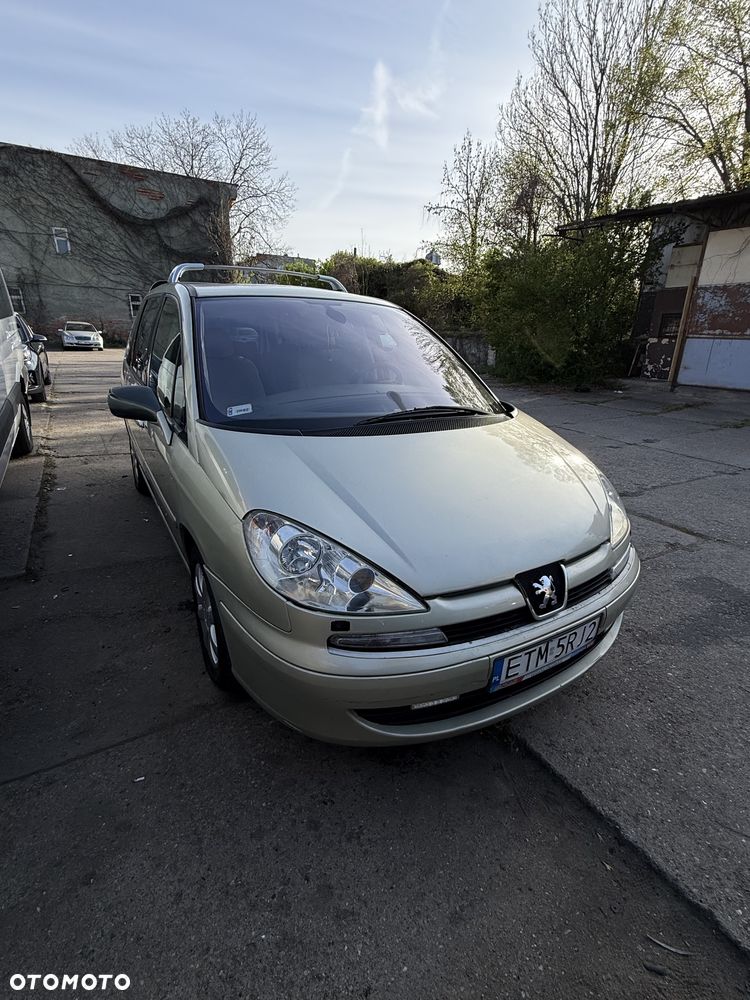 Peugeot 807 - 1