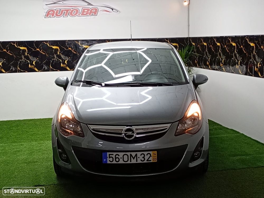 Opel Corsa 1.2 Cosmo - 2