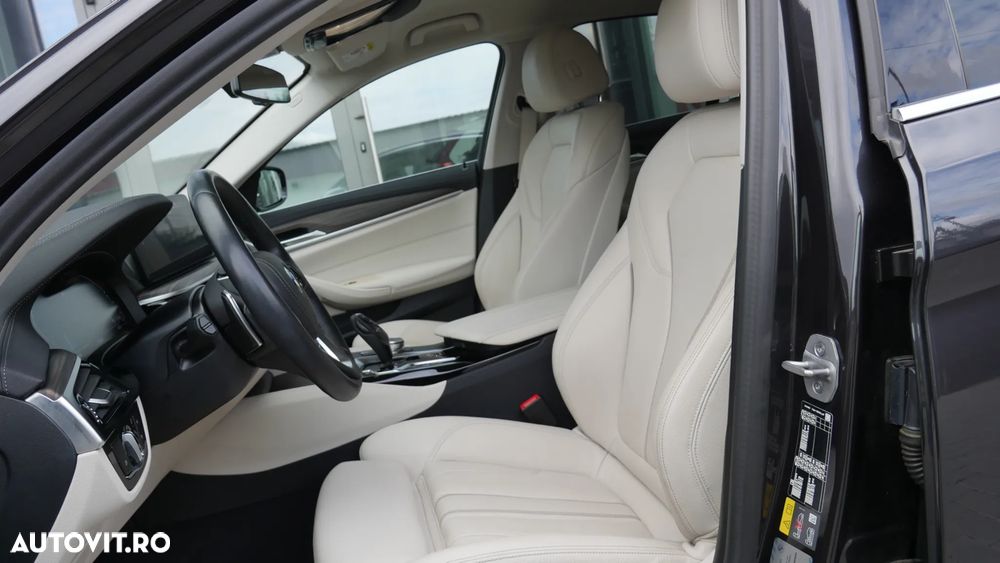 BMW Seria 5 530e xDrive AT PHEV - 13