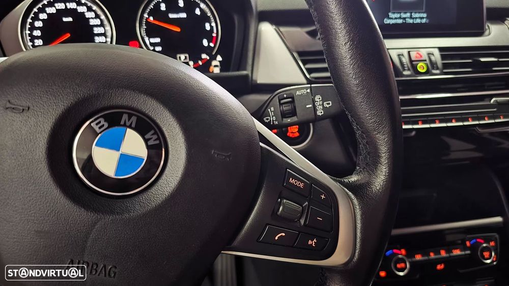 BMW 216 Active Tourer d Advantage Auto - 24