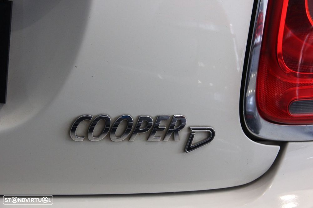 MINI 3 Portas Cooper D Auto - 21
