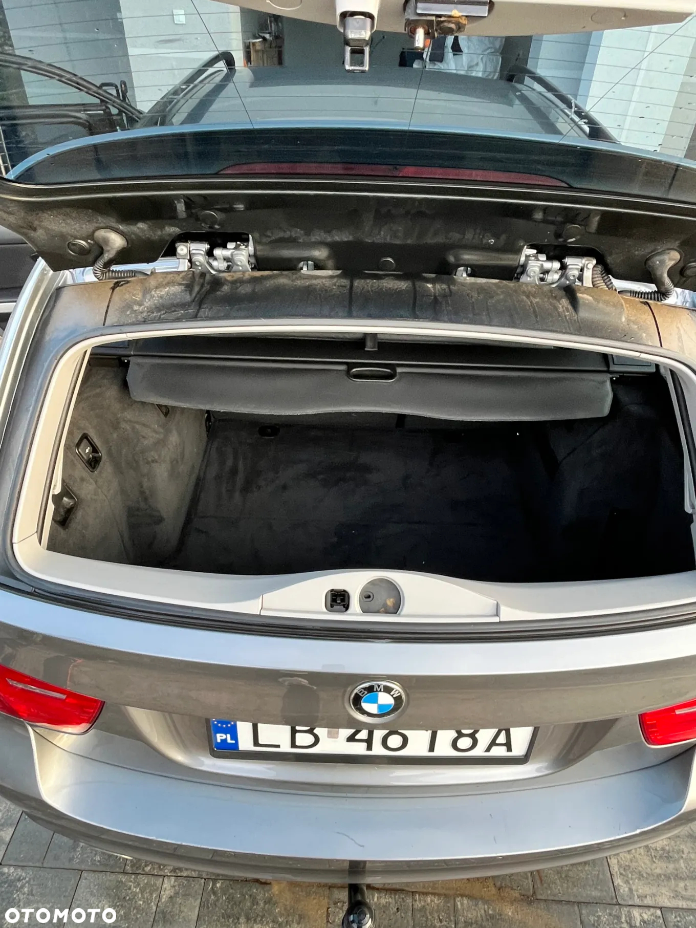 BMW Seria 3 318d Touring - 32