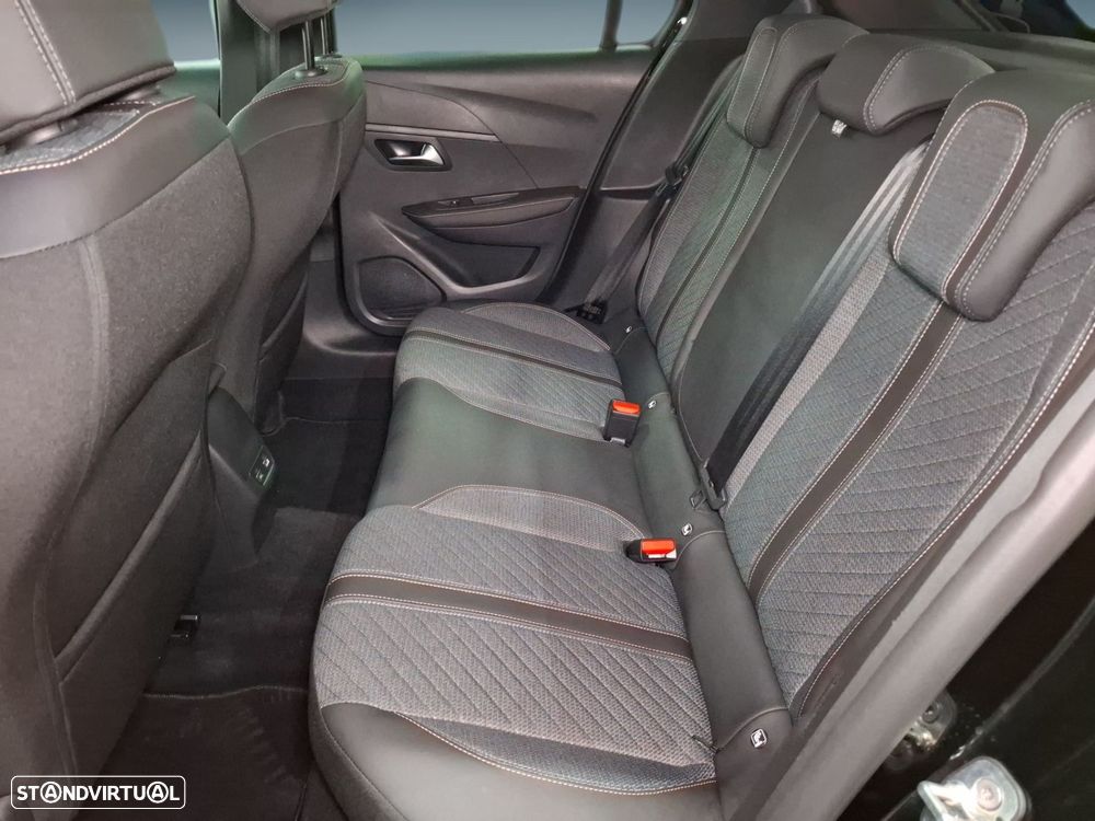 Peugeot 208 1.2 Hybrid Allure e-DCS6 - 14