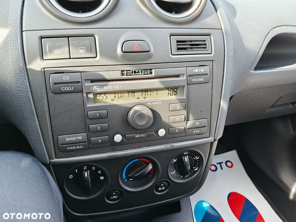 Ford Fiesta 1.3 We will Rock You - 19