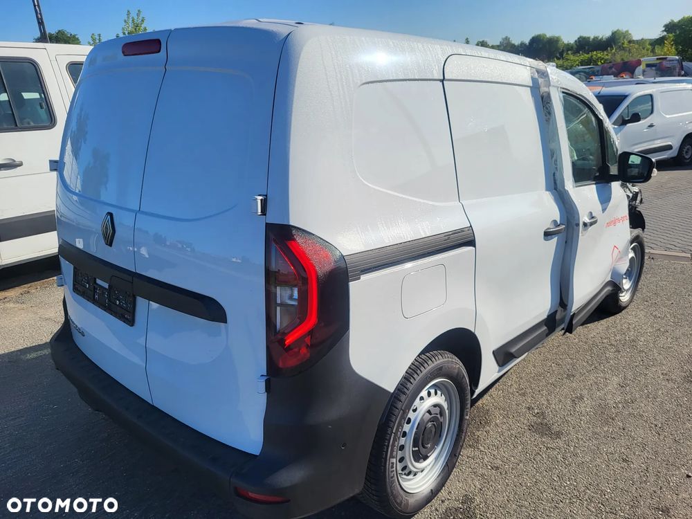 Renault KANGOO 745 km !!! - 6