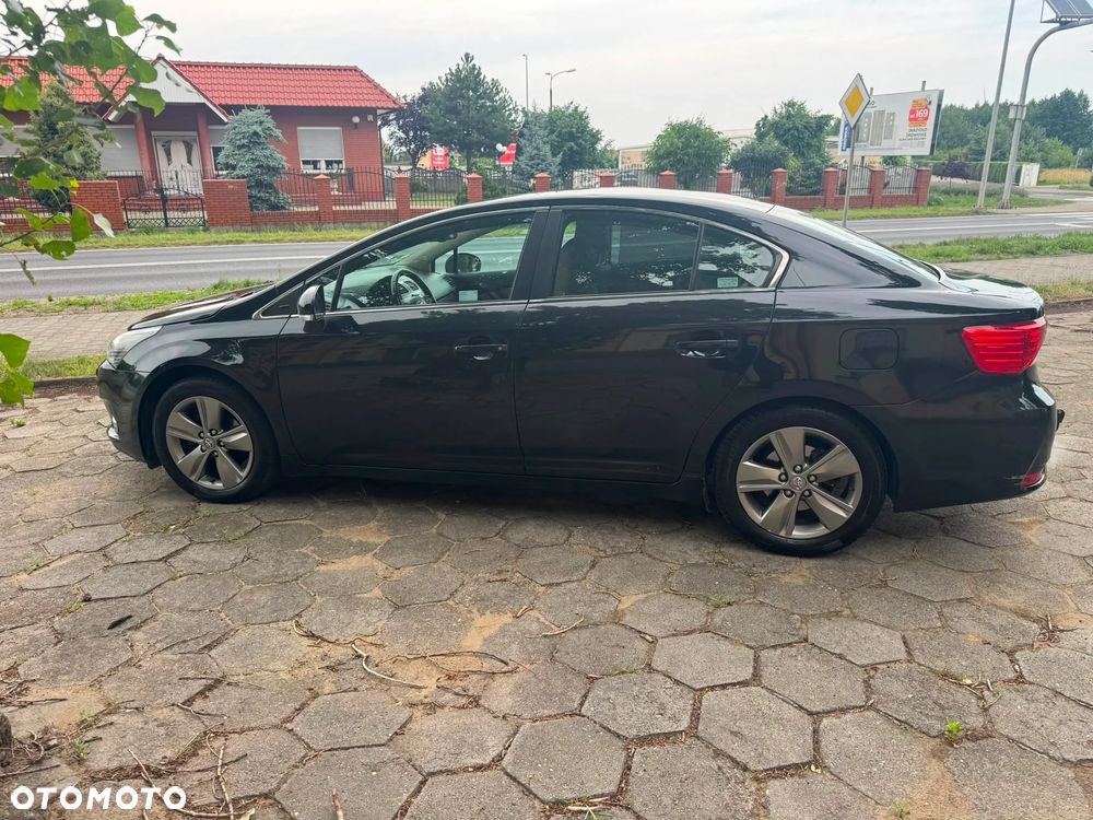 Toyota Avensis 2.0 Premium MS - 2