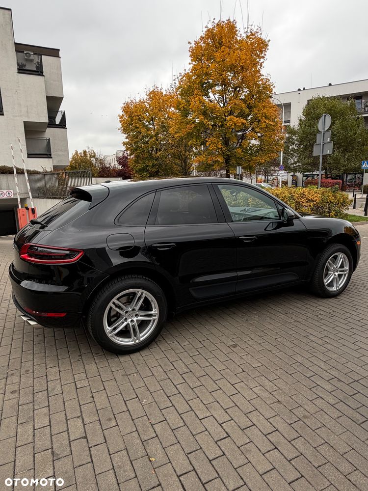 Porsche Macan Standard - 24