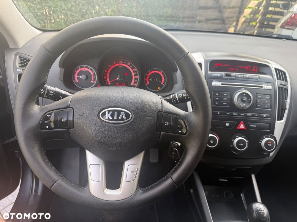 Kia Ceed - 20